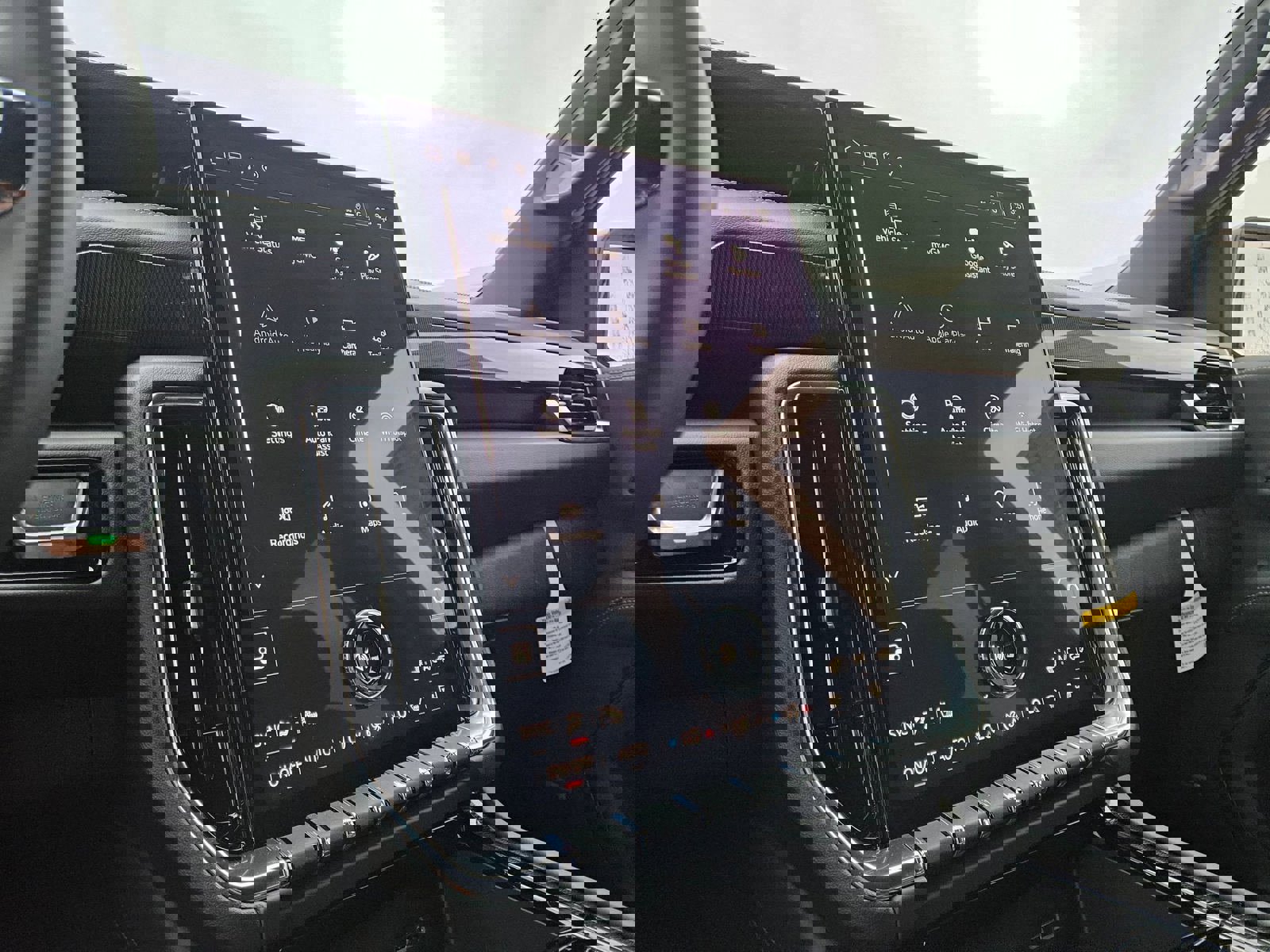 New 2026 GMC Yukon XL Elevation image 15