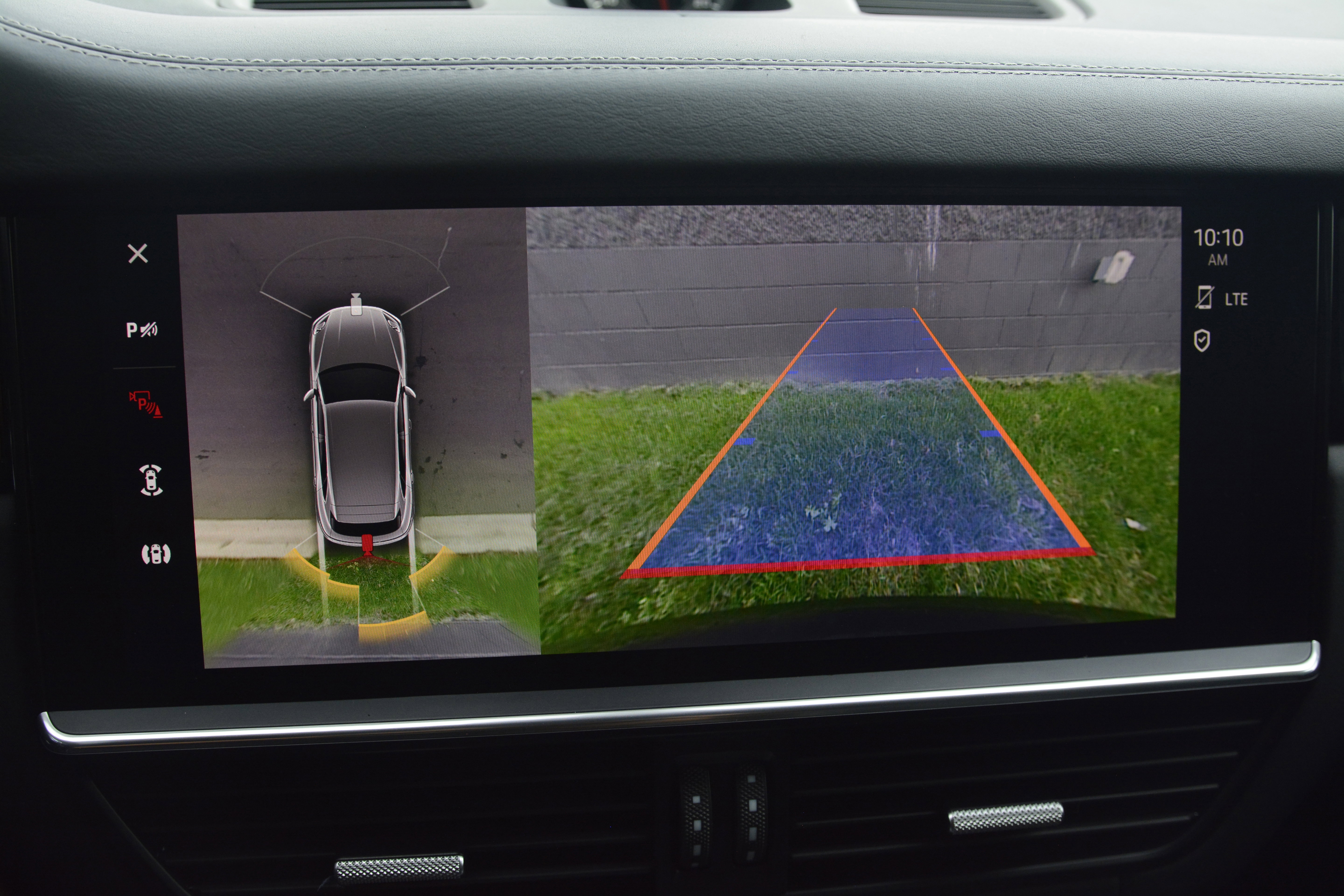 Certified 2023 Porsche Cayenne Turbo image 20