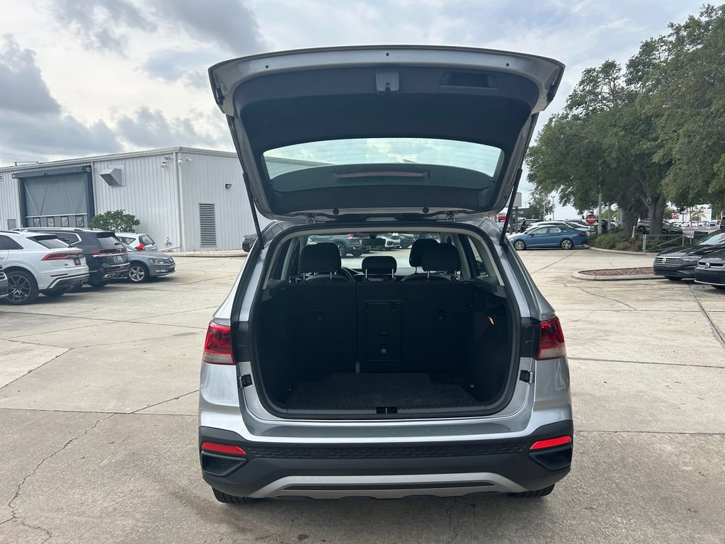 Certified 2023 Volkswagen Taos S FWD image 35