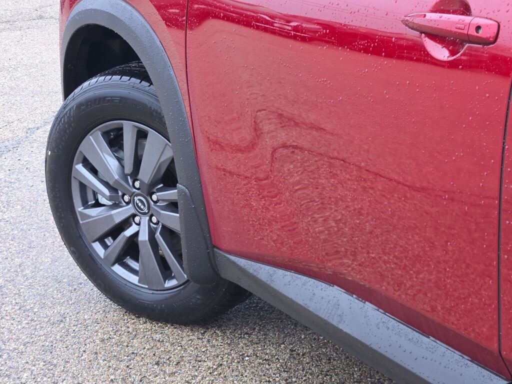 New 2026 Nissan Pathfinder SV w/ SV Premium Package image 16