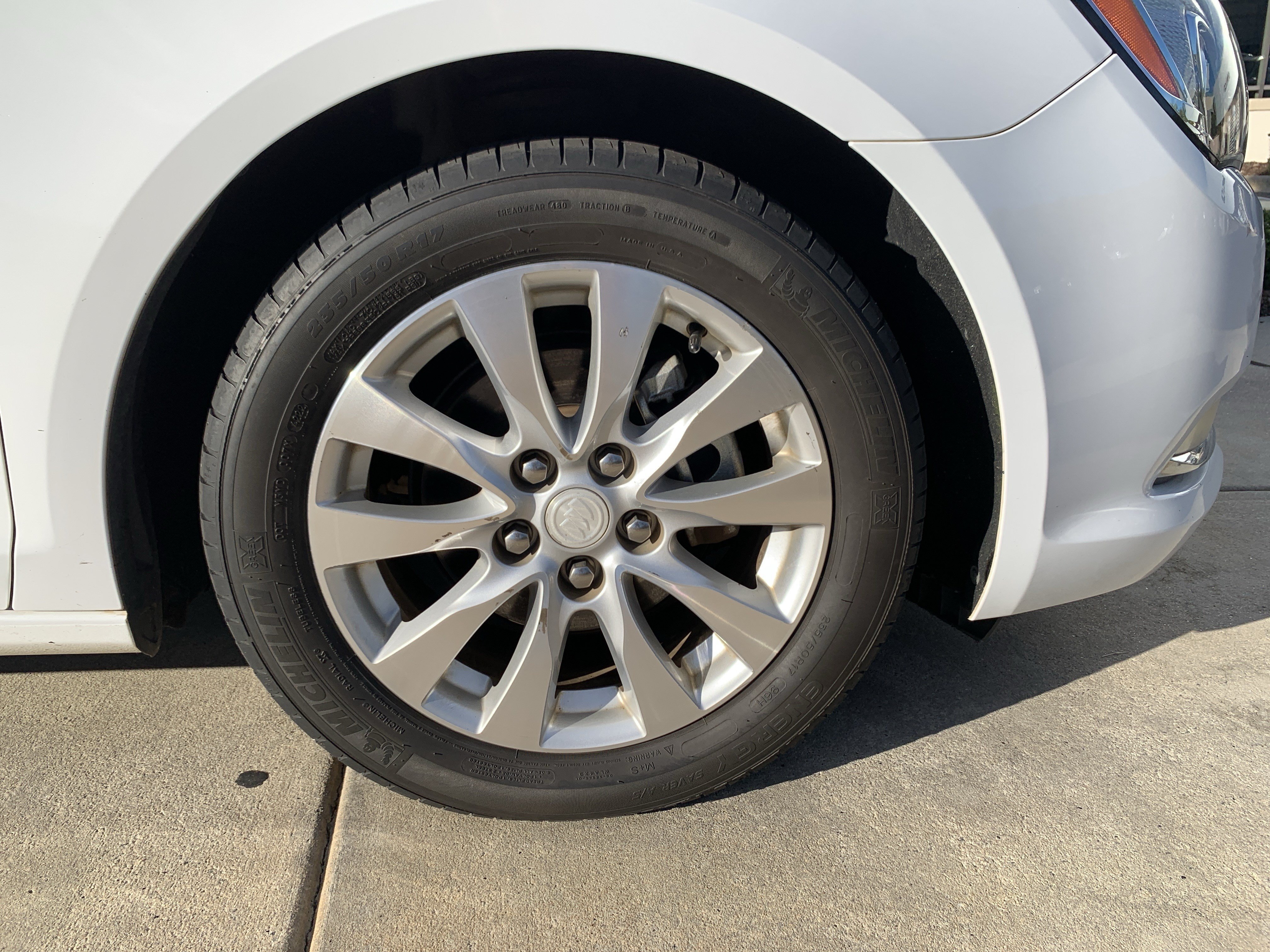 Used 2014 Buick LaCrosse FWD image 13