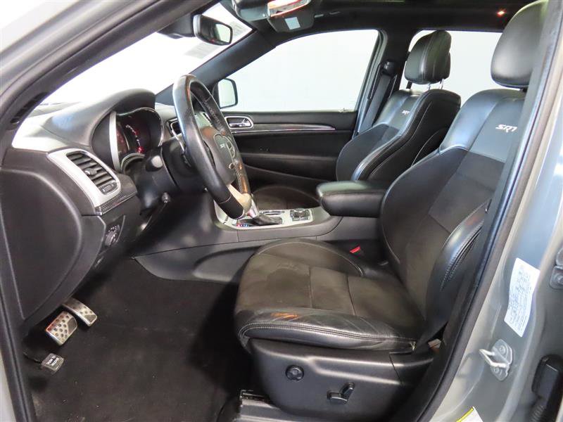 Used 2020 Jeep Grand Cherokee SRT AWD/4WD image 16