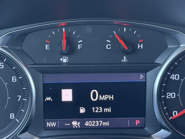 Used 2023 GMC Terrain SLT w/ Infotainment Package II AWD/4WD image 20
