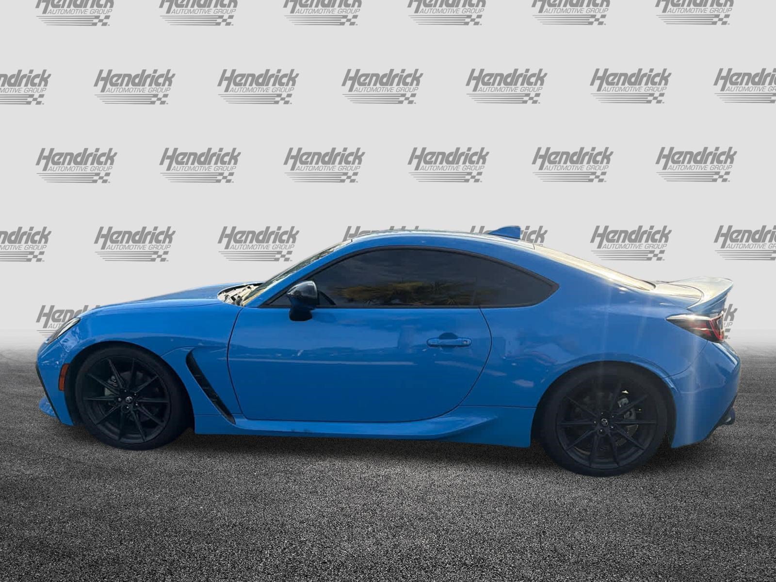 Used 2022 Toyota GR86 Premium RWD image 11