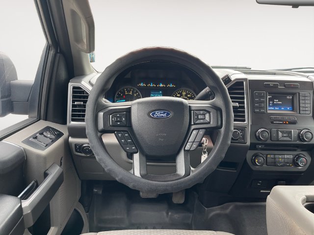 Used 2017 Ford F150 XLT AWD/4WD image 12
