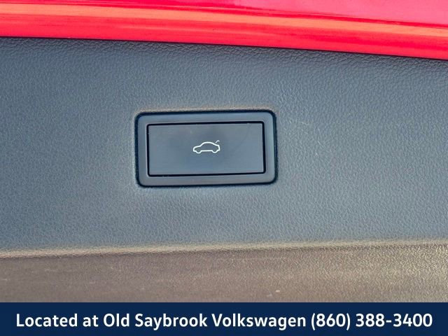 Used 2022 Volkswagen Tiguan SE image 19