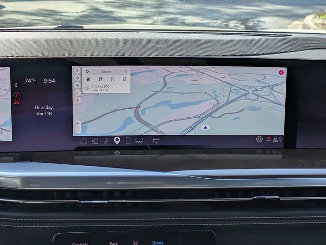 Certified 2025 Cadillac Escalade Sport Platinum w/ LPO, ONYX Package image 18