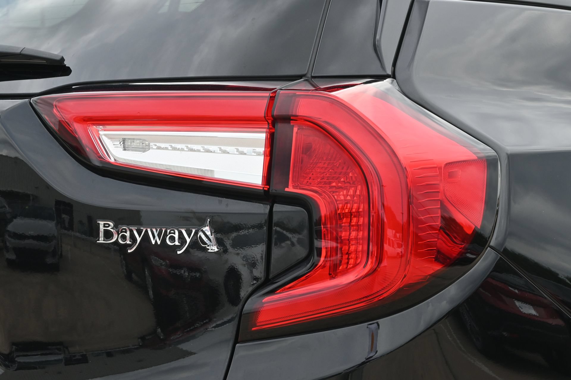 Used 2024 GMC Terrain Denali w/ Black Diamond Edition AWD/4WD image 20
