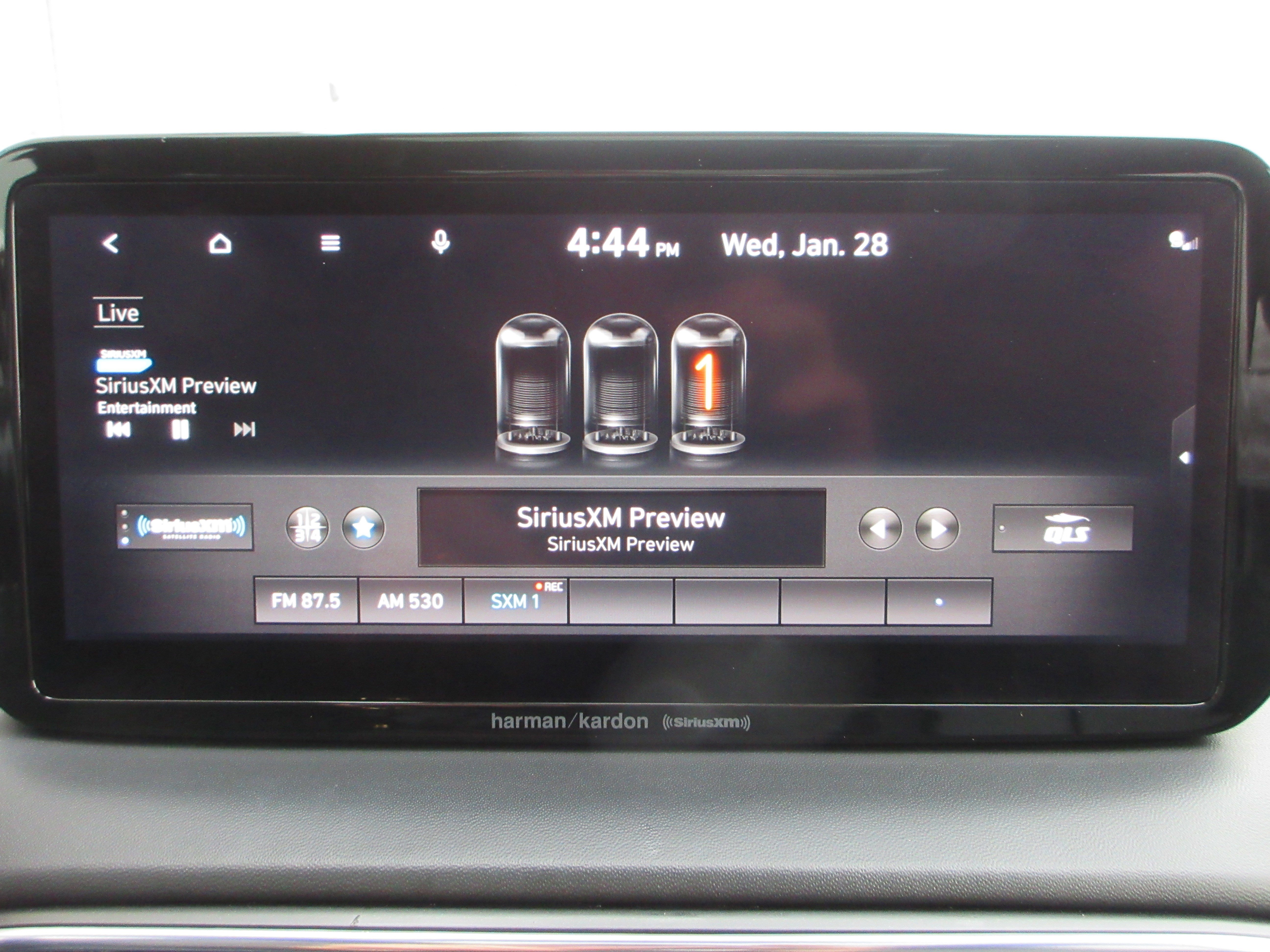 Used 2021 Hyundai Santa Fe Limited AWD/4WD image 44
