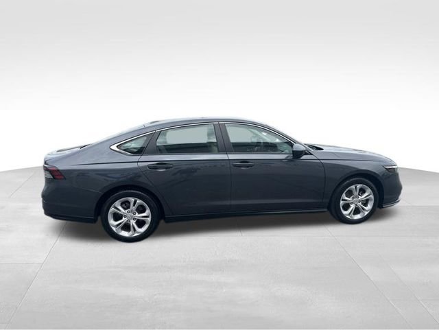Certified 2025 Honda Accord LX image 6