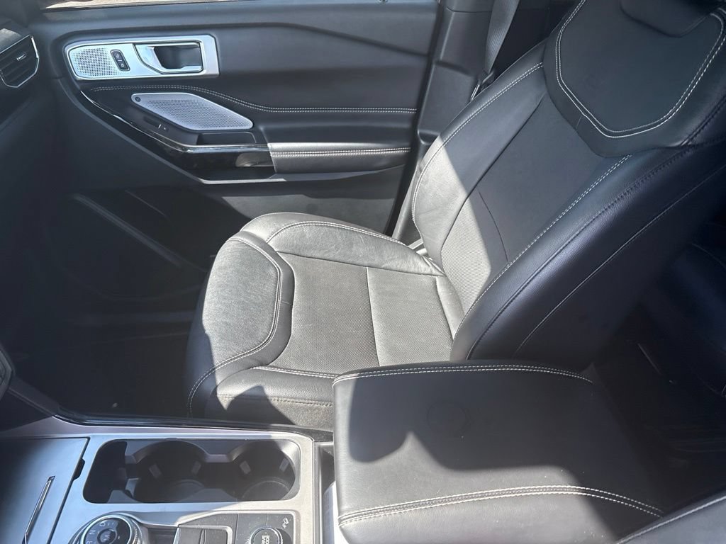 Used 2023 Ford Explorer ST w/ Equipment Group 401A AWD/4WD image 9