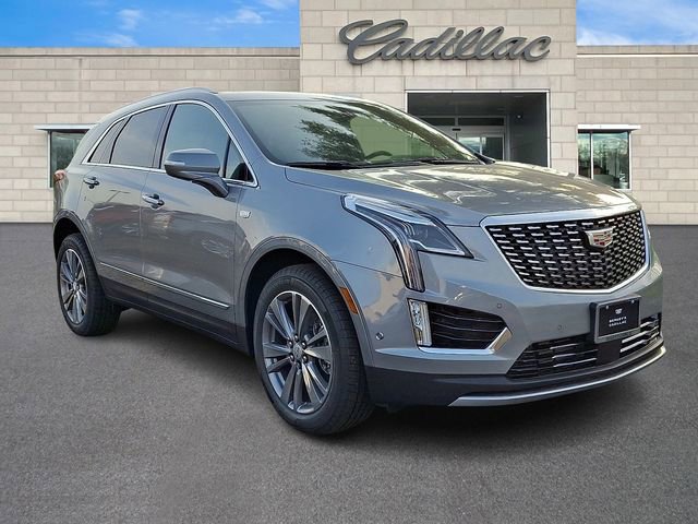New 2026 Cadillac XT5 Premium Luxury image 2