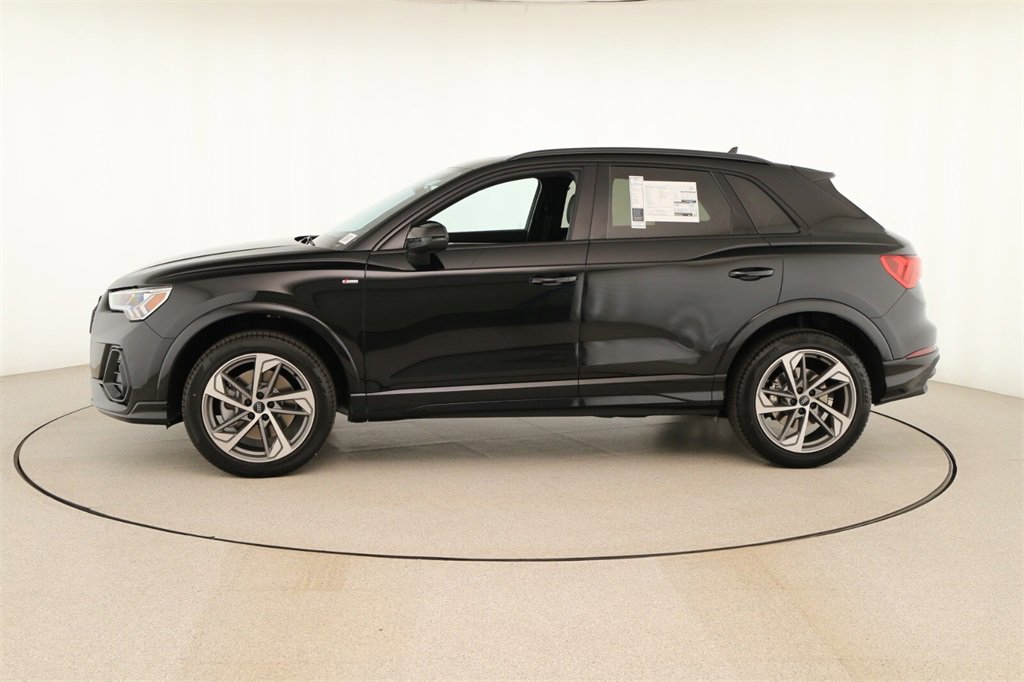New 2025 Audi Q3 2.0T Premium image 2