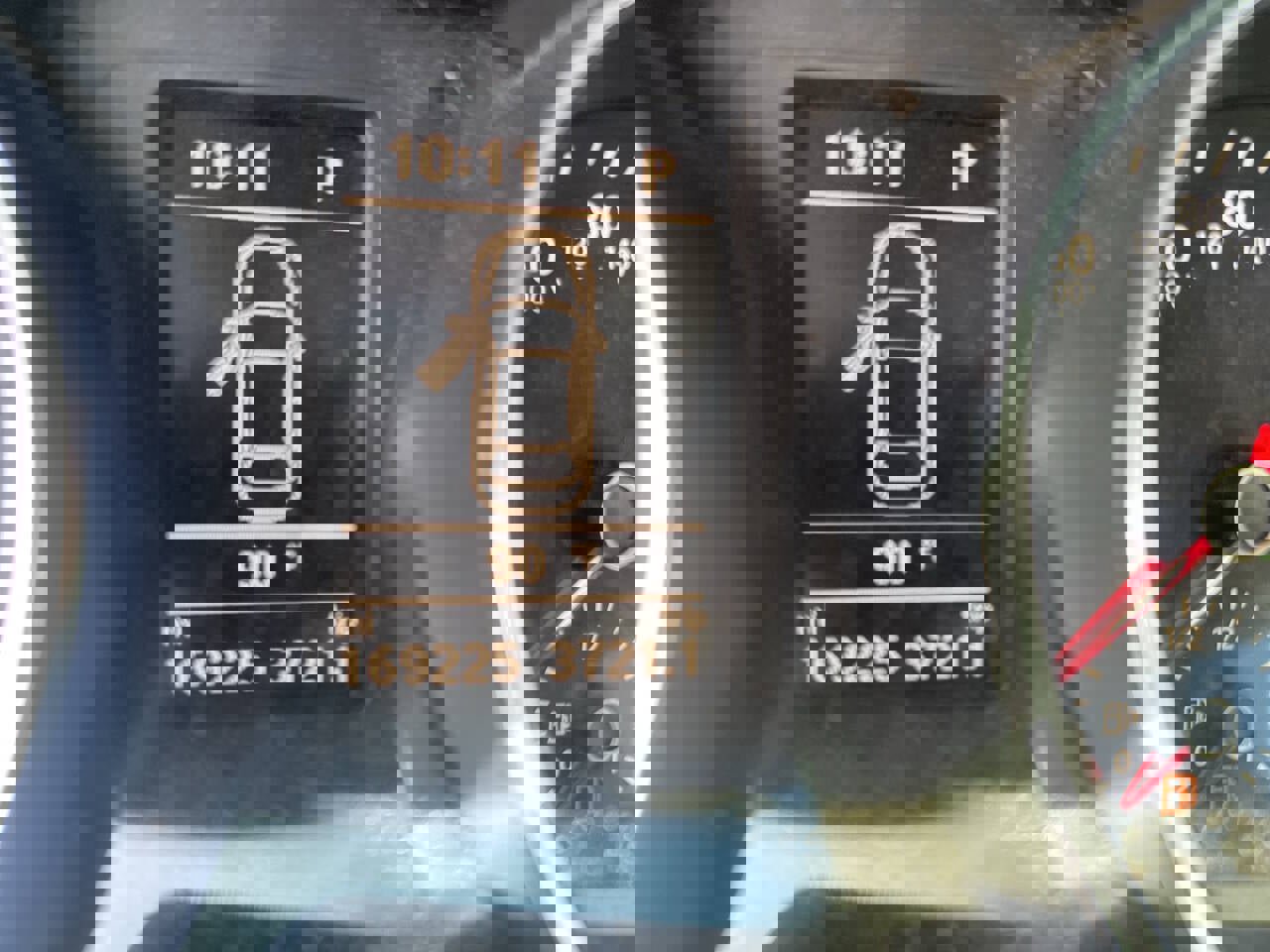 Used 2017 Volkswagen Jetta SE image 9