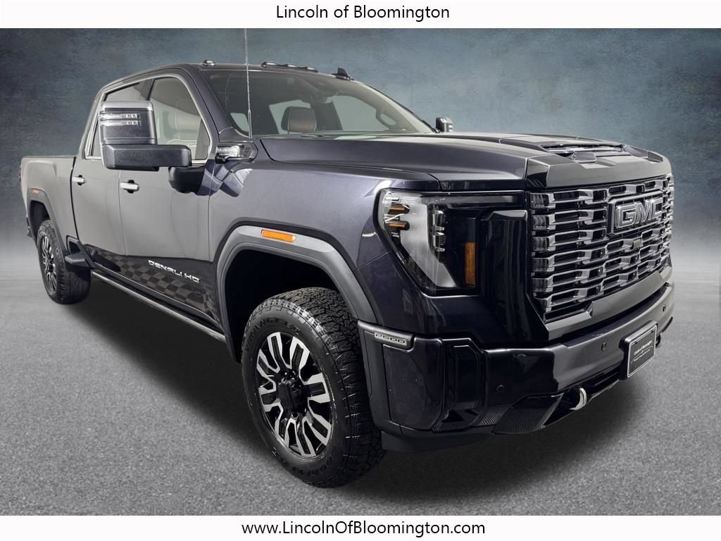 Used 2025 GMC Sierra 2500 Denali Ultimate AWD/4WD image 8