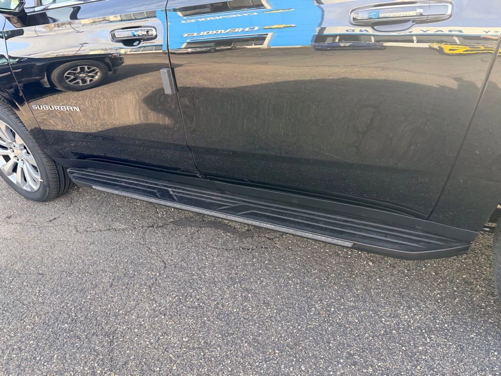 New 2026 Chevrolet Suburban Premier image 10