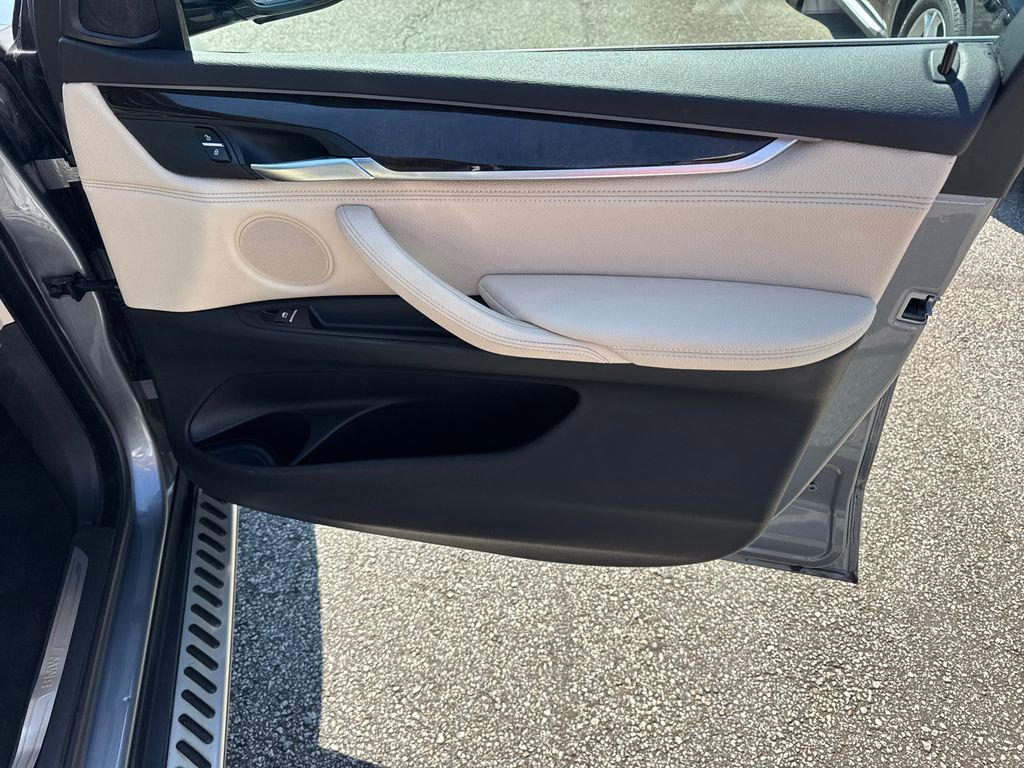 Used 2017 BMW X5 xDrive35i image 14