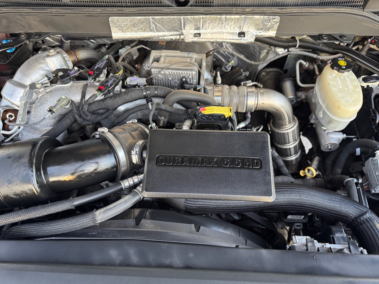 Used 2017 Chevrolet Silverado 3500 High Country w/ Duramax Plus Package AWD/4WD image 12