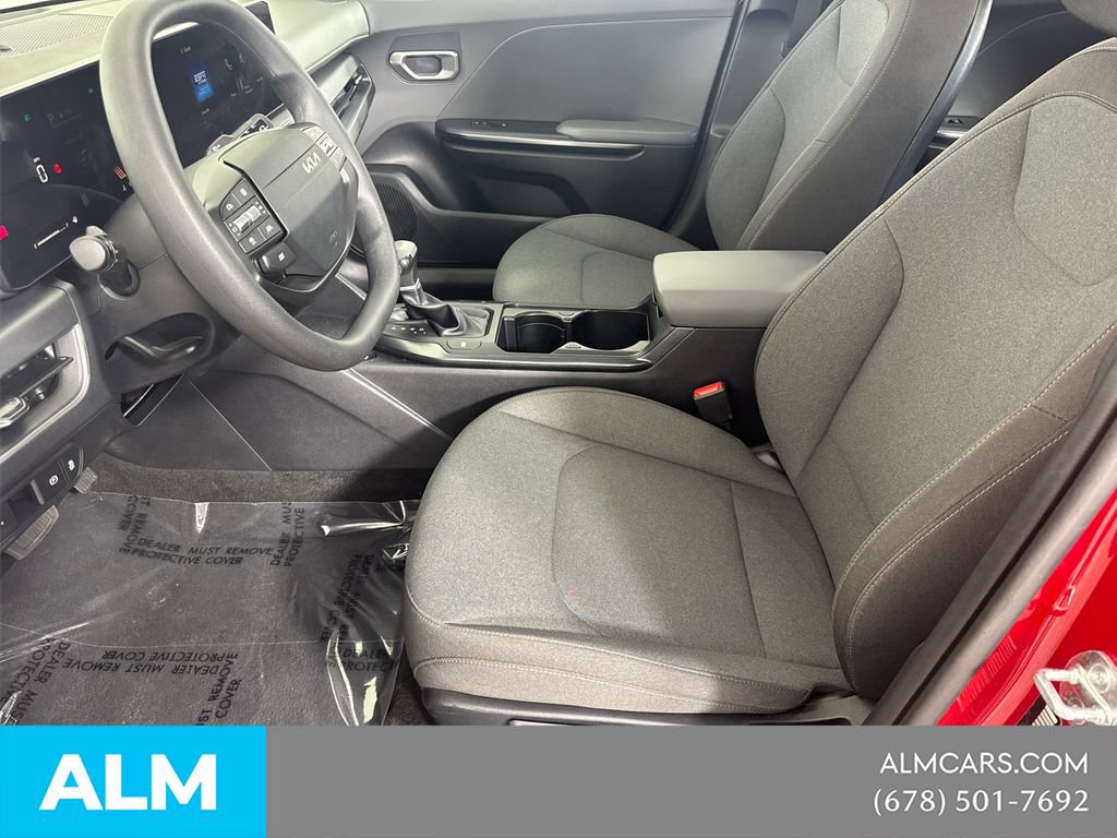 Used 2025 Kia K4 FWD image 11