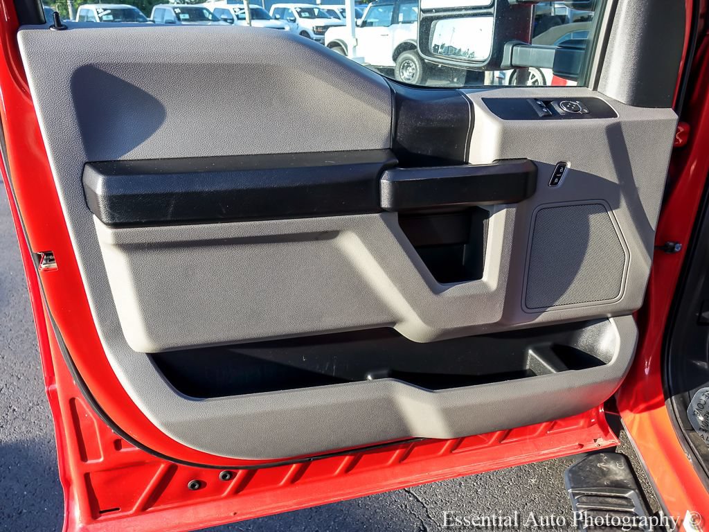 Used 2019 Ford F550 Luxury RWD image 14