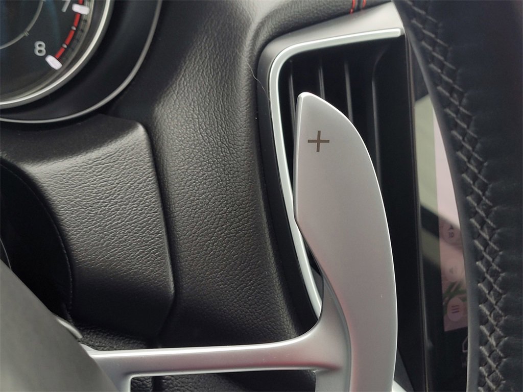 Used 2022 Maserati Ghibli Modena Q4 image 33