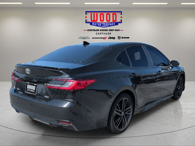 Used 2025 Toyota Camry XSE FWD image 2