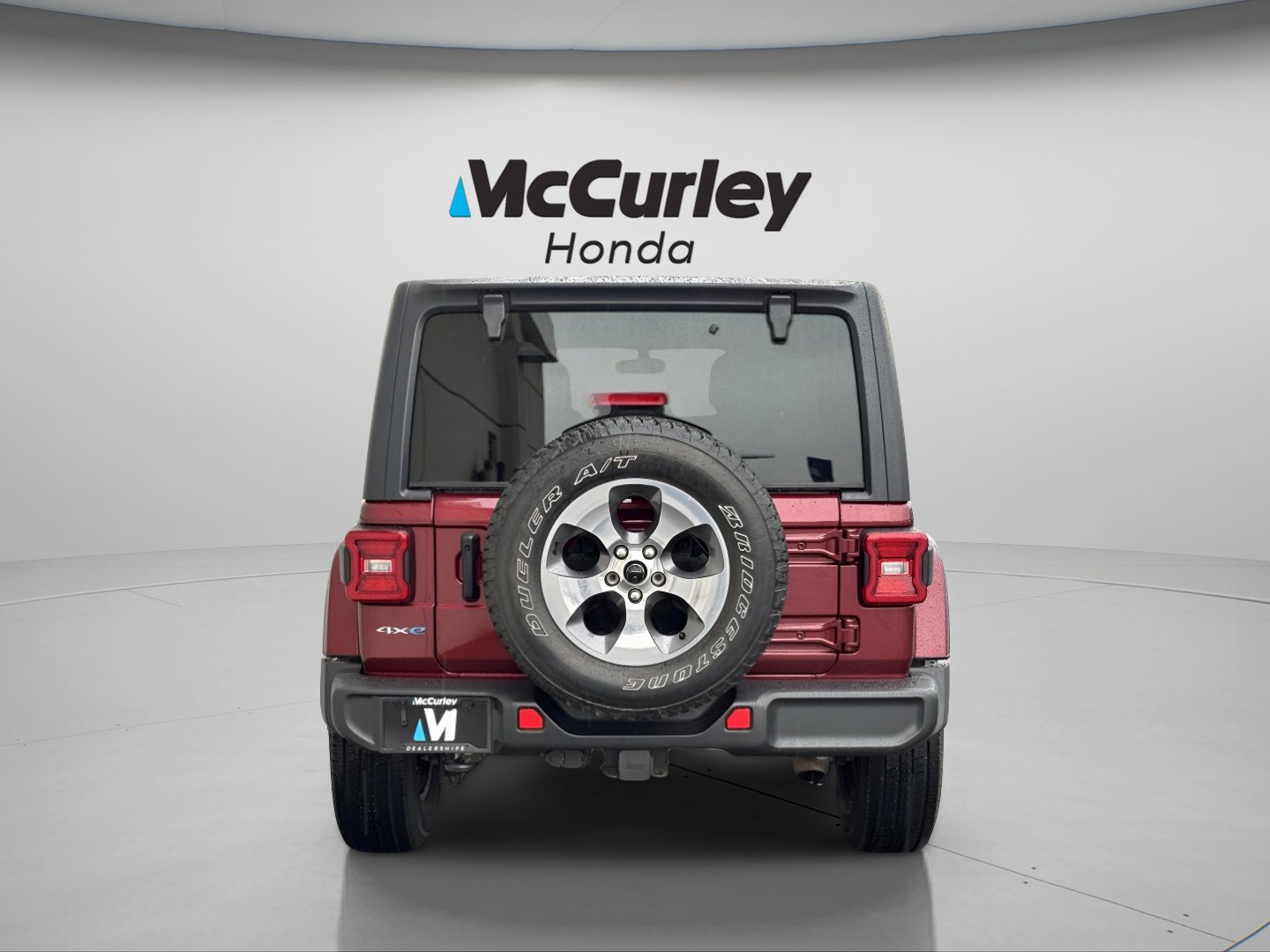 Used 2021 Jeep Wrangler Unlimited Sahara w/ Cold Weather Group image 4