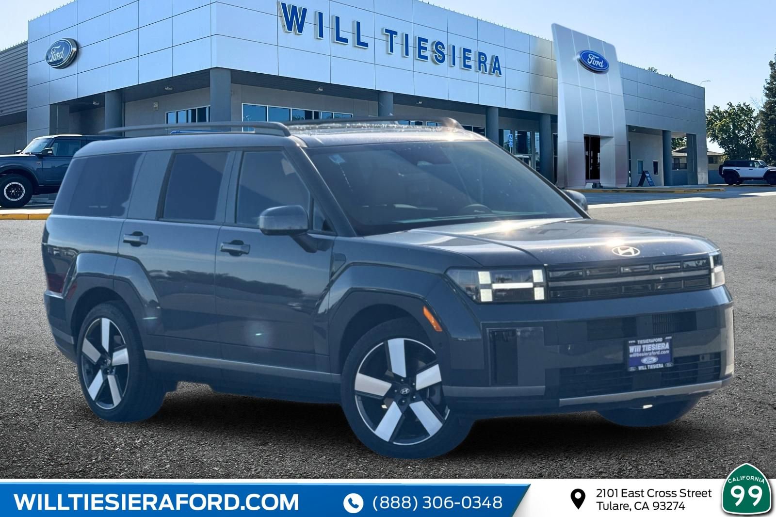 Used 2025 Hyundai Santa Fe Limited image 1