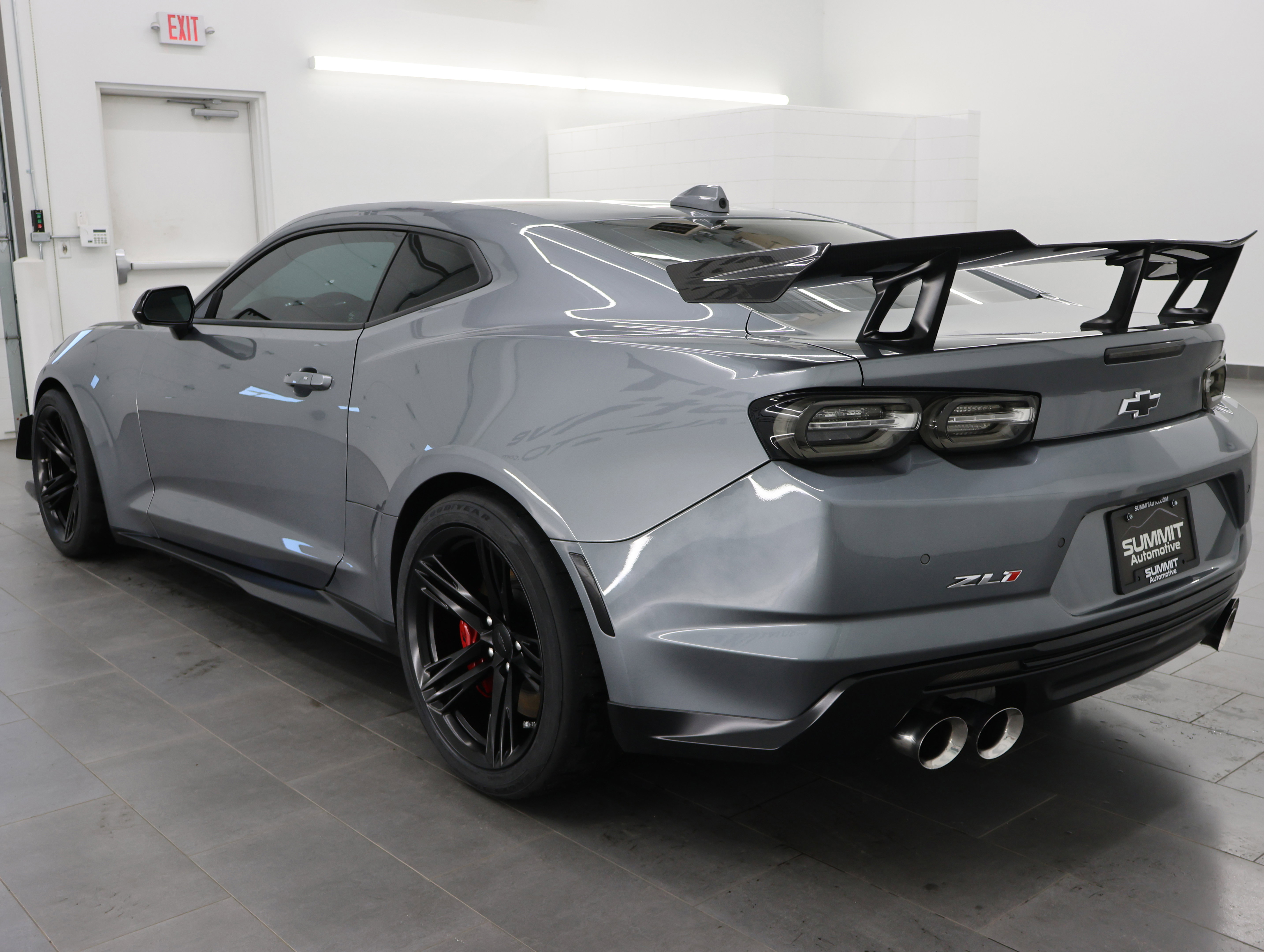 Used 2021 Chevrolet Camaro ZL1 RWD image 6