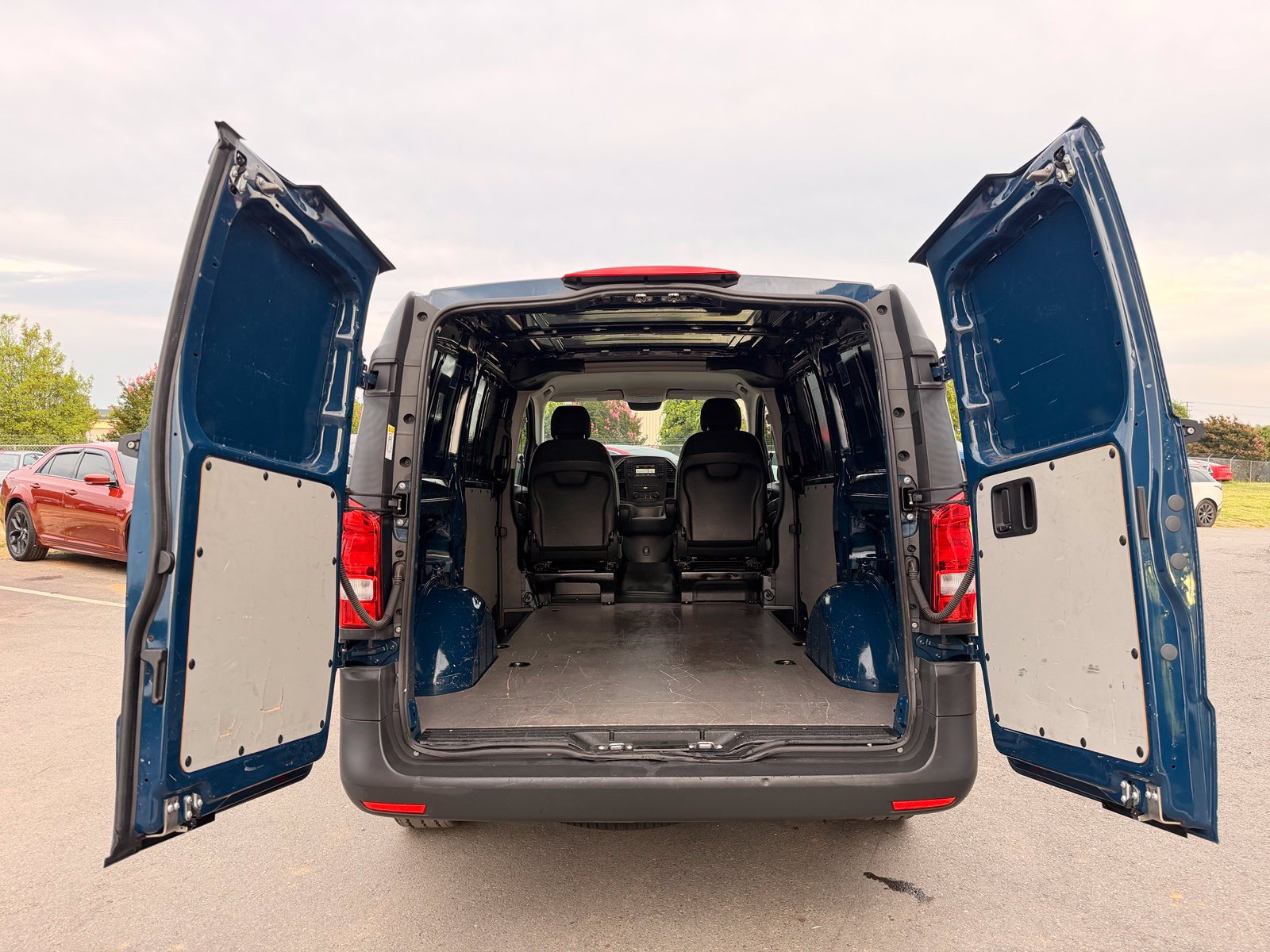Used 2019 Mercedes-Benz Metris image 18