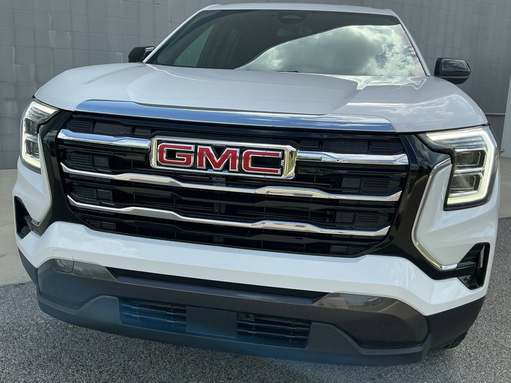 Used 2026 GMC Terrain Elevation FWD image 16