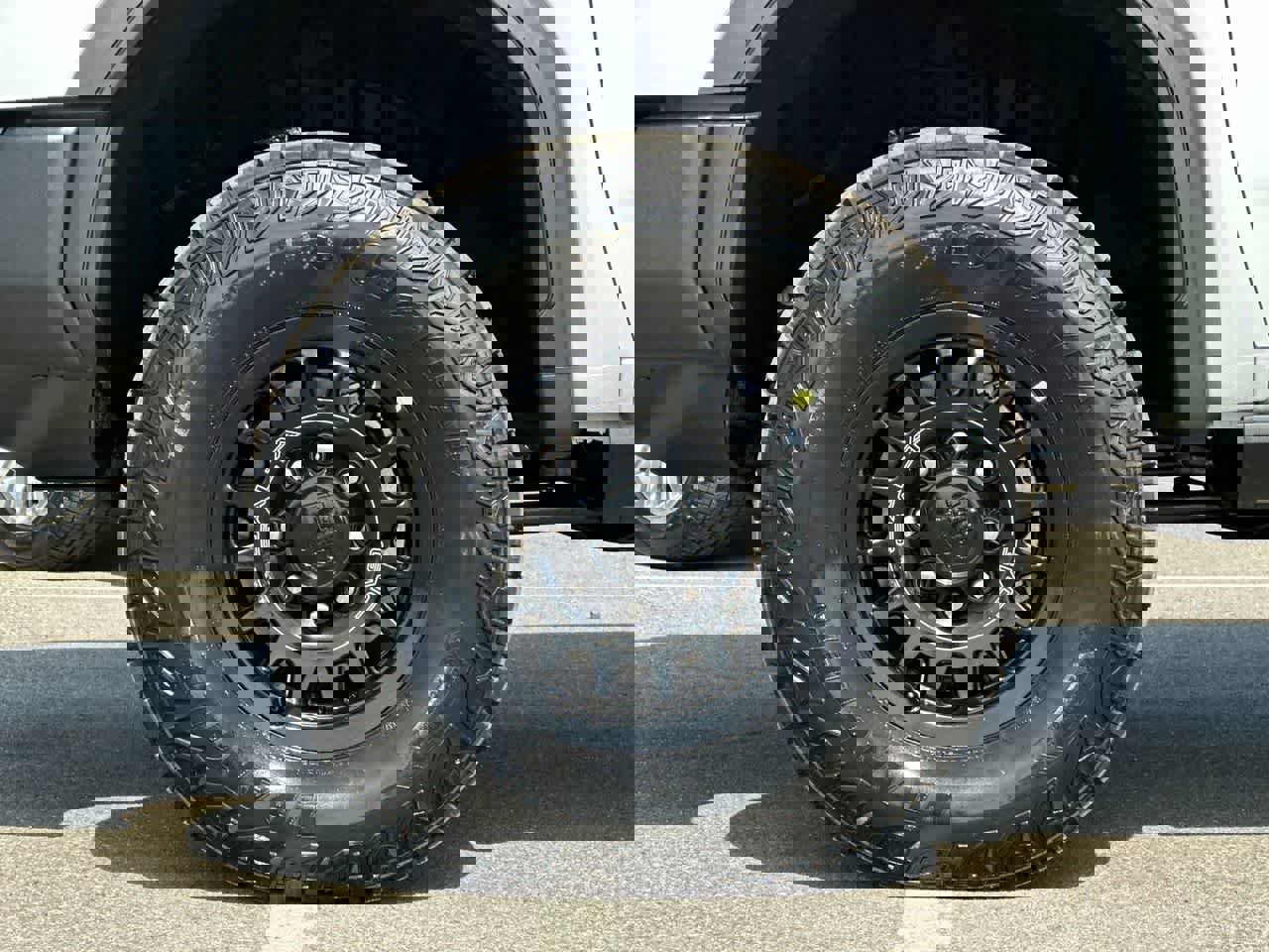 New 2026 GMC Sierra 2500 AT4X w/ AT4X AEV Edition image 32