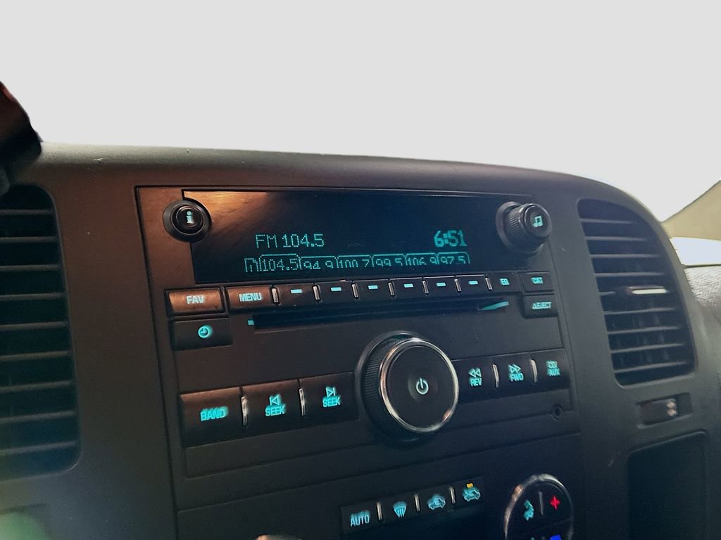 Used 2013 Chevrolet Silverado 1500 LT w/ All-Star Edition AWD/4WD image 13