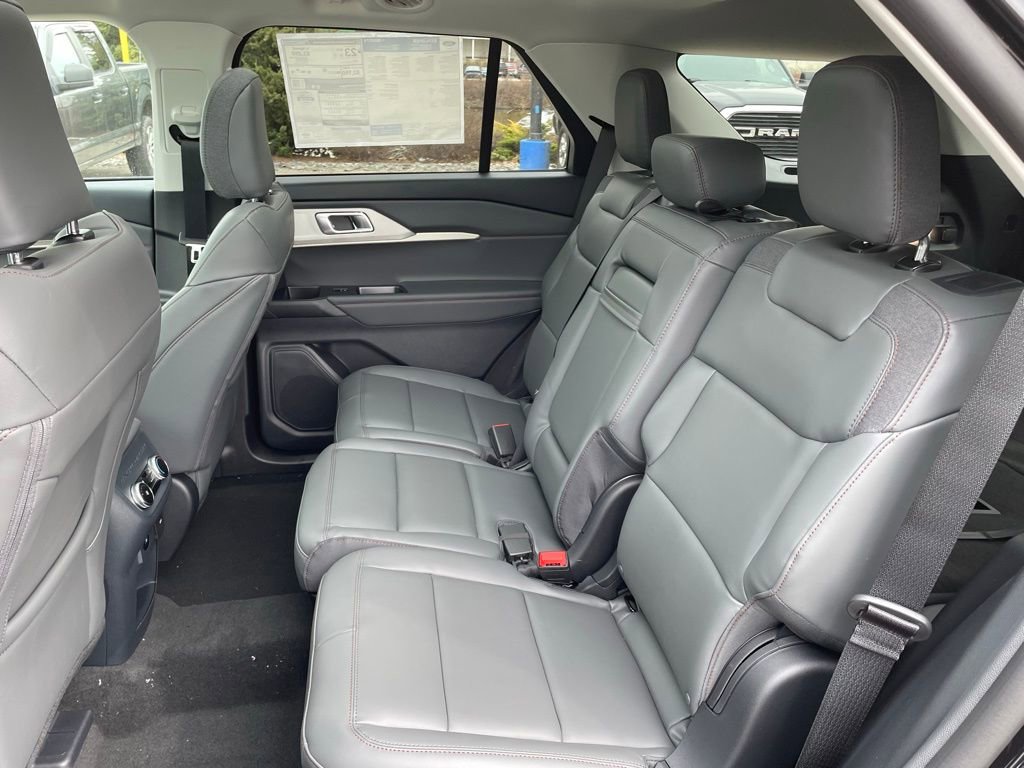 New 2026 Ford Explorer Active w/ Active Comfort Package image 20