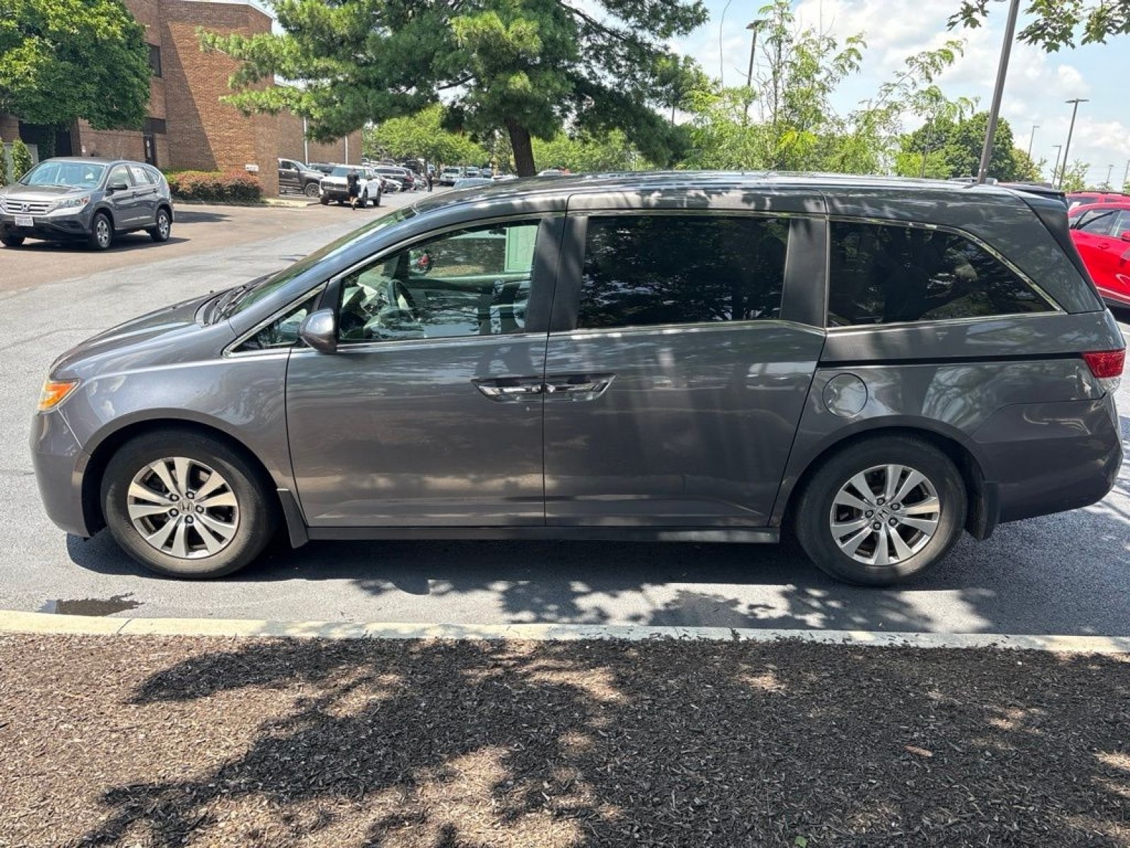 Used 2014 Honda Odyssey EX image 6