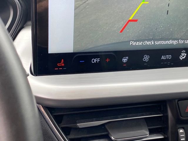 Used 2023 Ford Escape Platinum AWD/4WD image 11