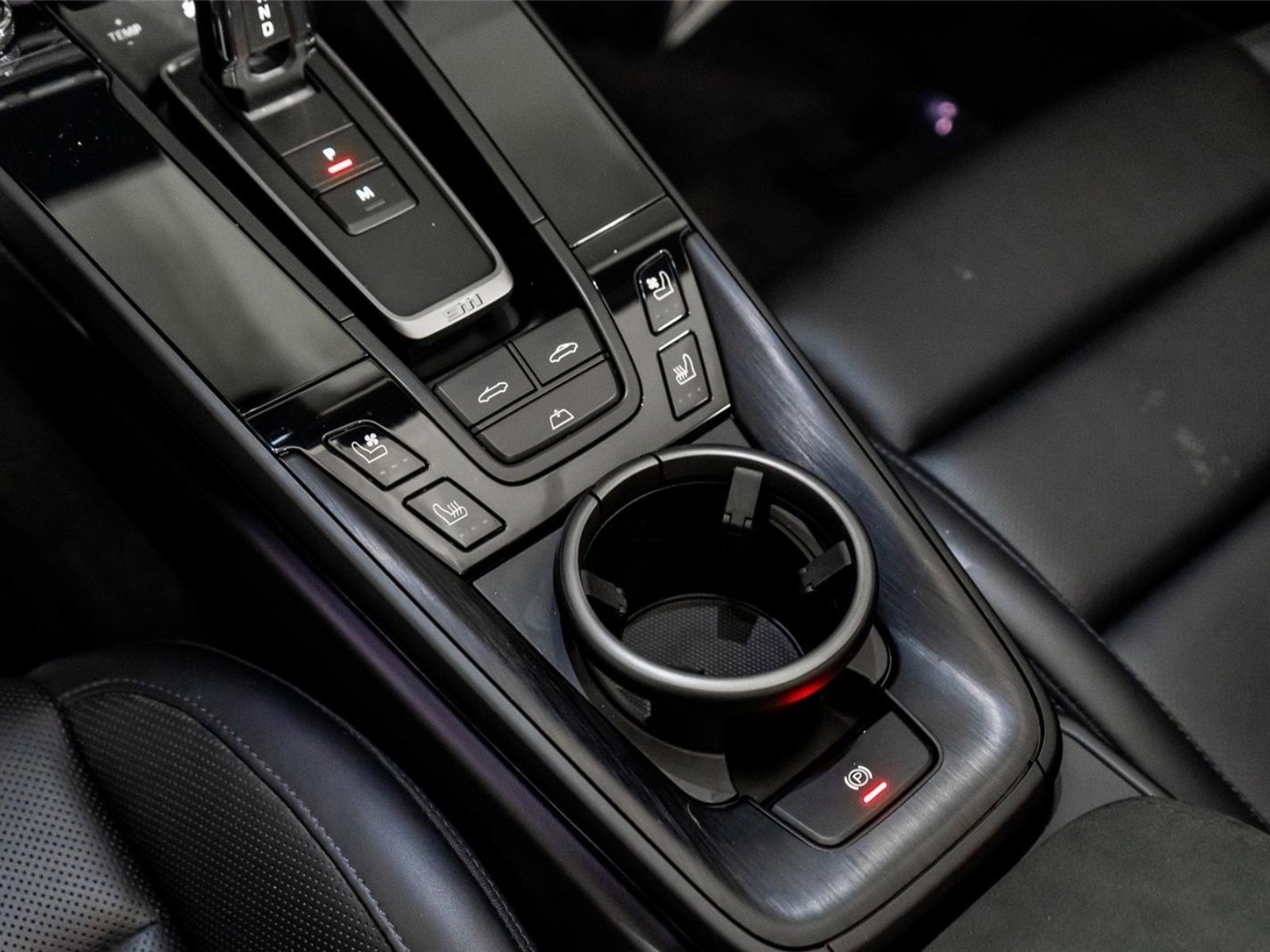 Used 2023 Porsche 911 Carrera 4 GTS image 33