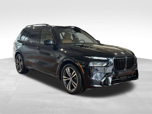 New 2026 BMW X7 xDrive40i w/ M Sport Package AWD/4WD image 1