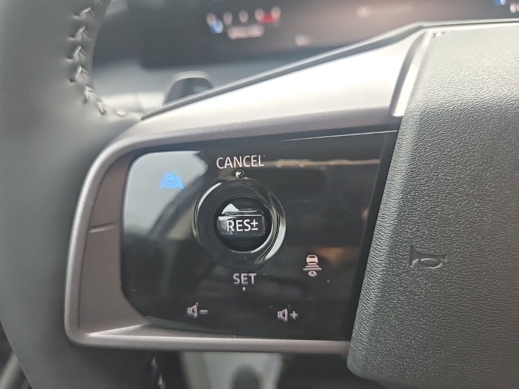 New 2026 Nissan Murano SV image 16