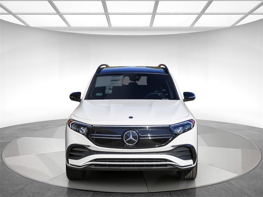 Used 2023 Mercedes-Benz EQB 350 4MATIC SUV image 6