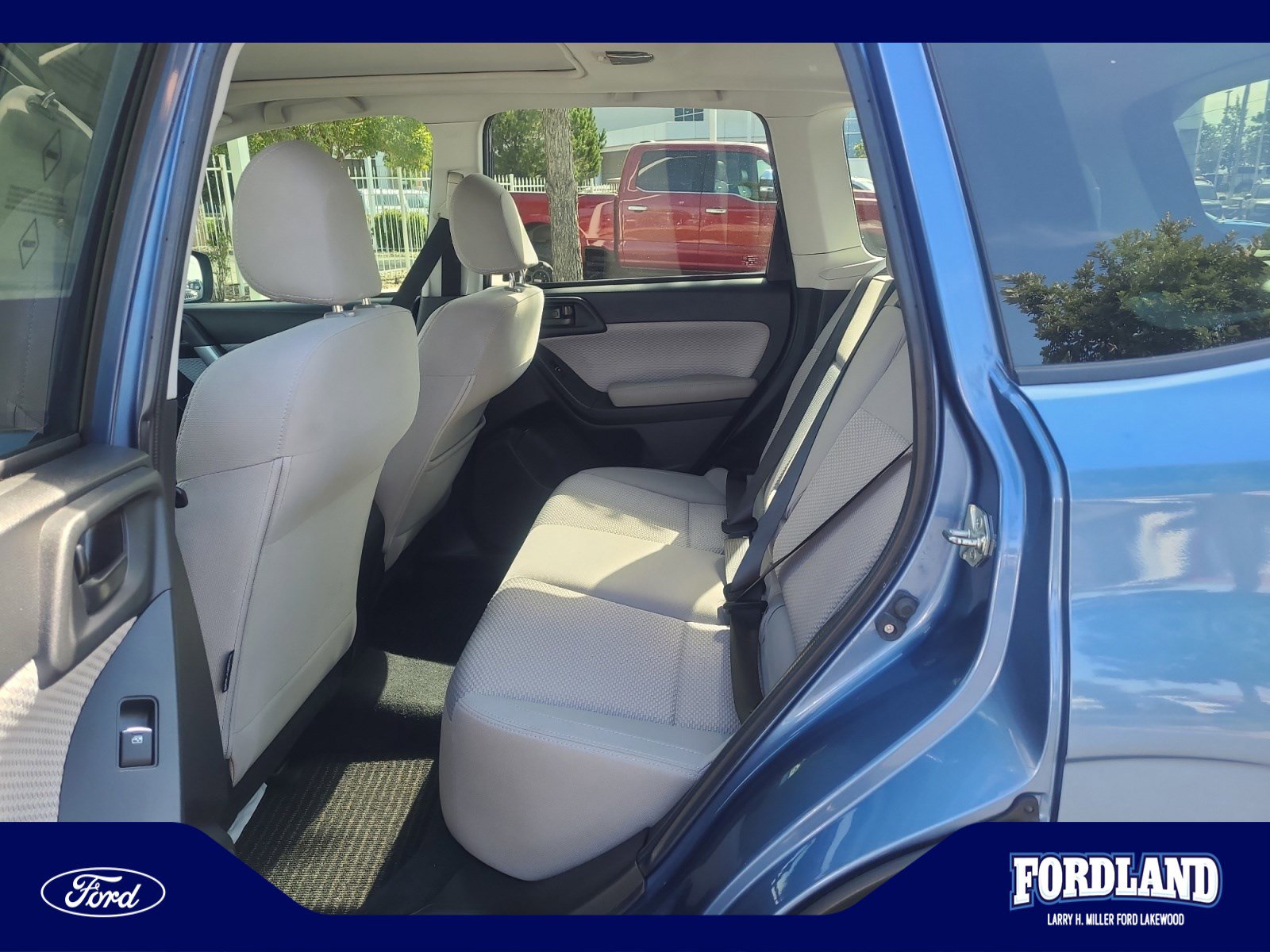 Used 2018 Subaru Forester 2.5i Premium AWD/4WD image 17