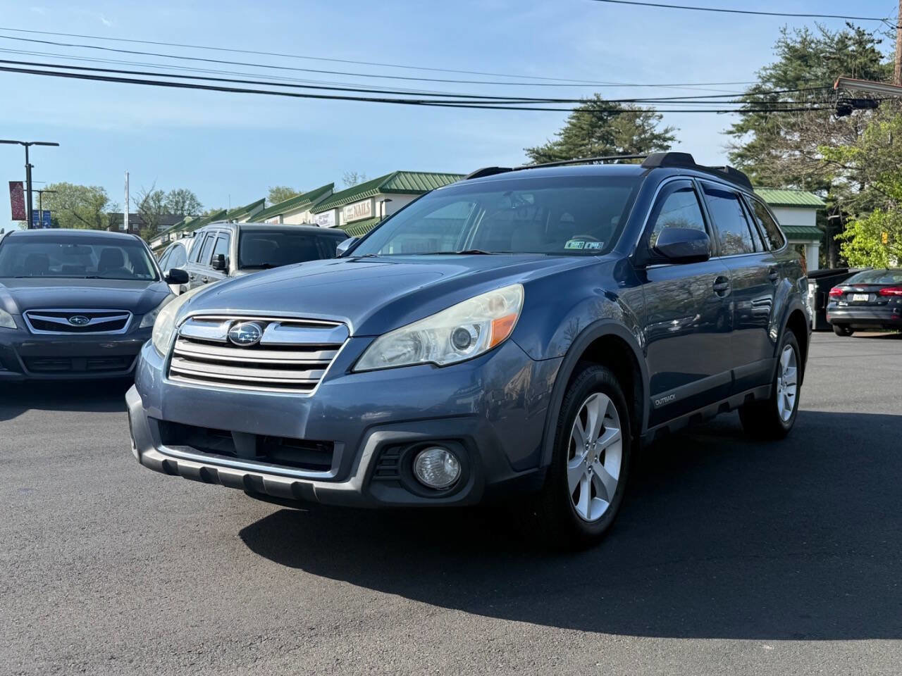 Used 2013 Subaru Outback 2.5i Premium AWD/4WD image 4