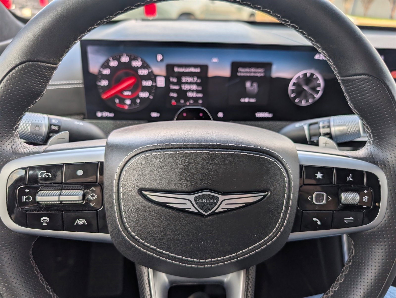 Used 2025 Genesis GV80 3.5T e-SC image 23