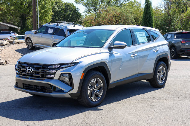 New 2026 Hyundai Tucson Blue SE AWD/4WD image 6