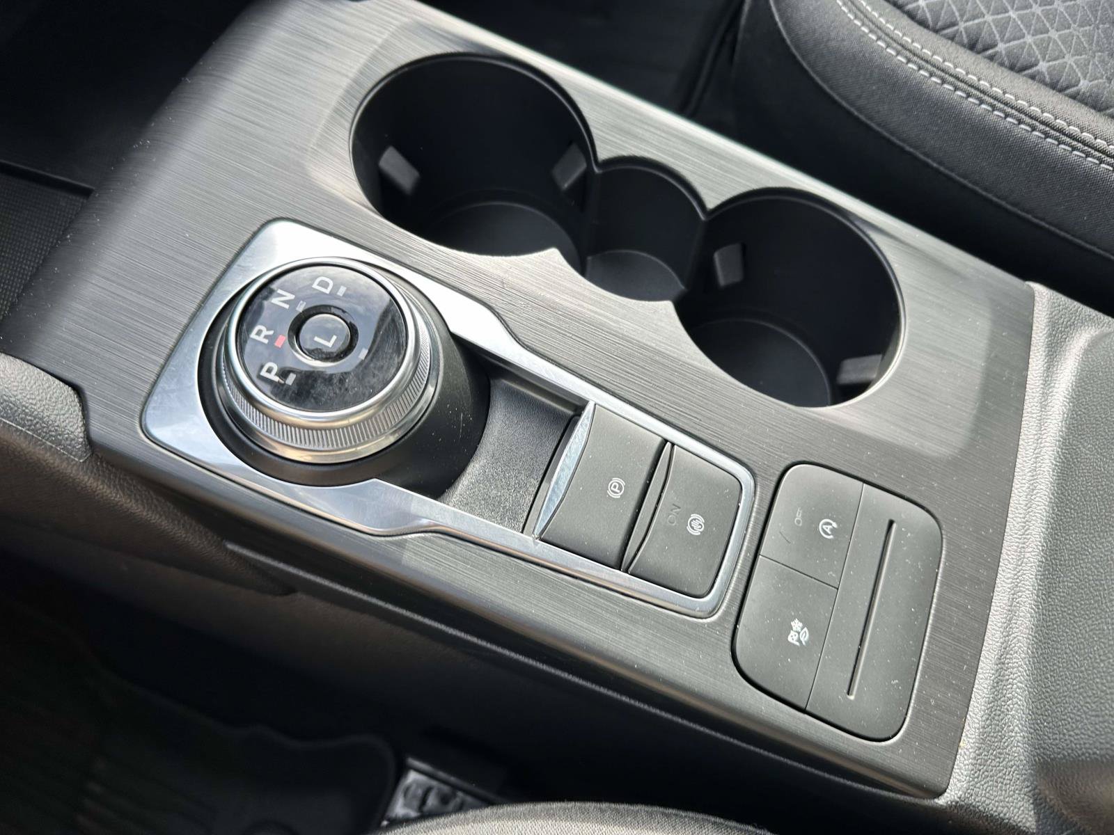 Used 2025 Ford Escape Active w/ Cold Weather Package FWD image 27