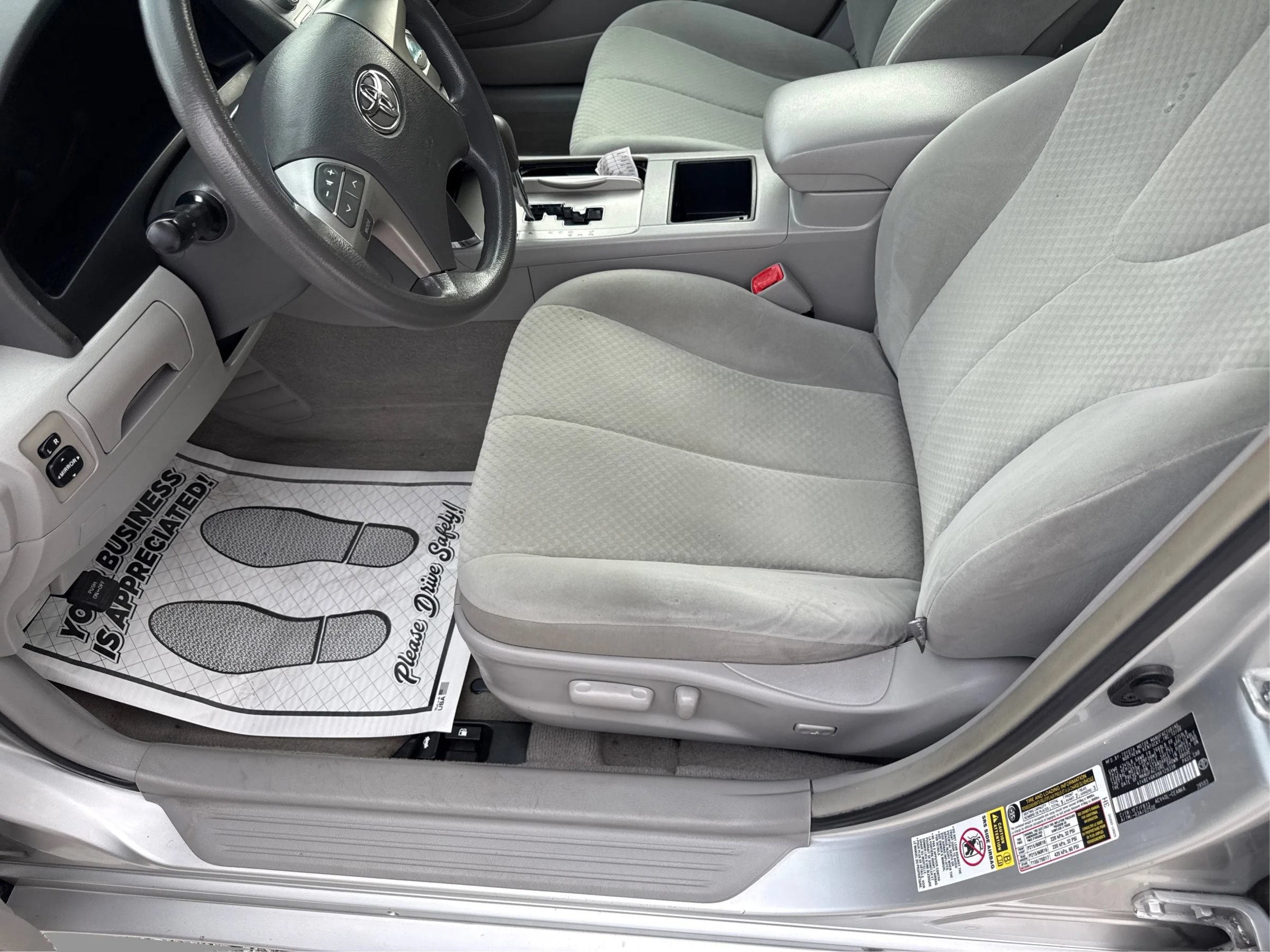 Used 2009 Toyota Camry XLE FWD image 10