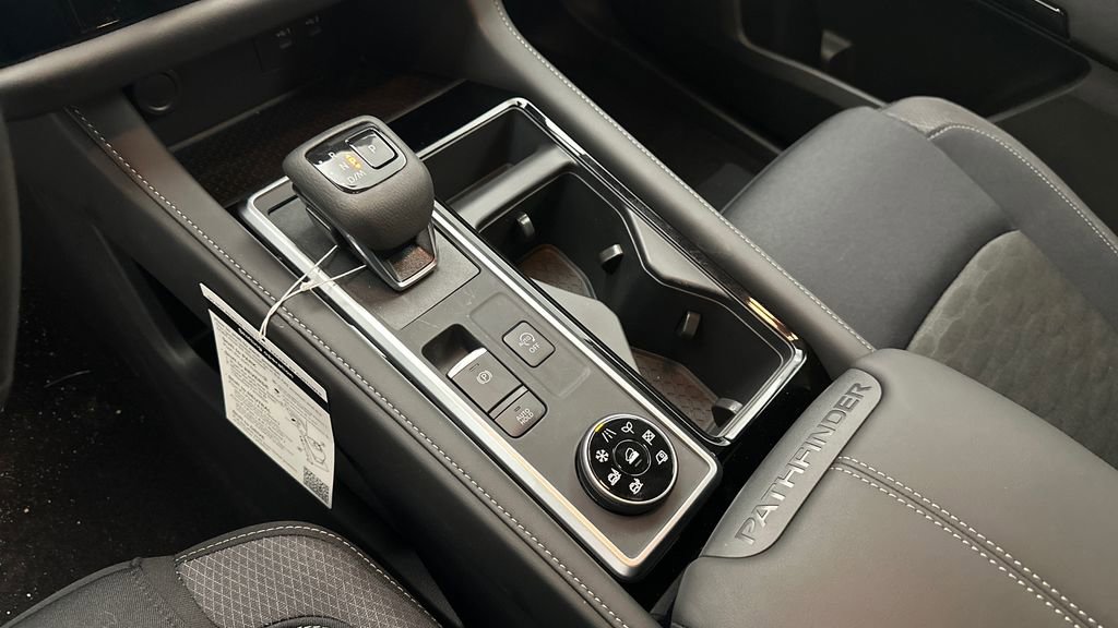 New 2026 Nissan Pathfinder SV image 13