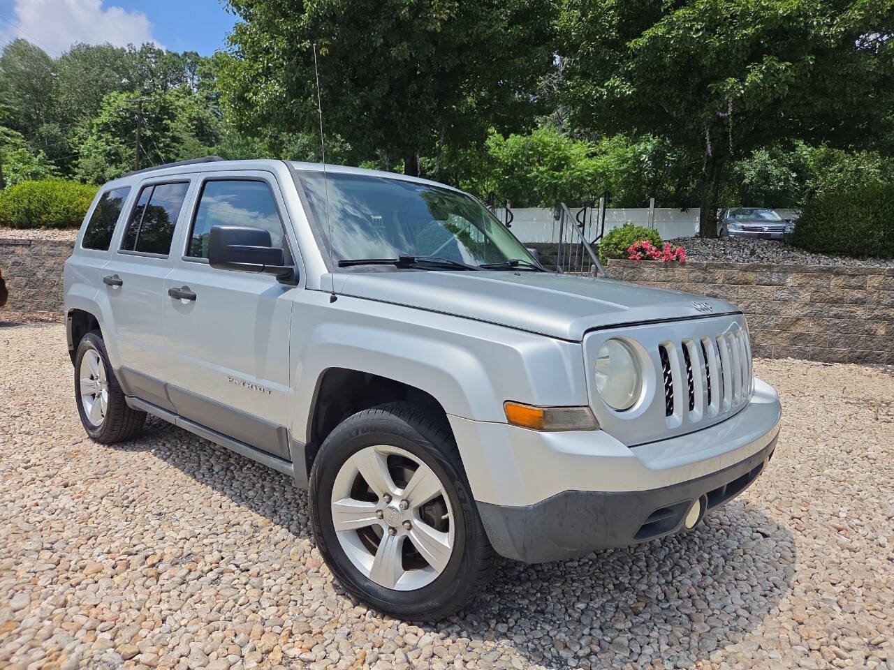 Used 2012 Jeep Patriot Sport w/ Tire & Wheel Group