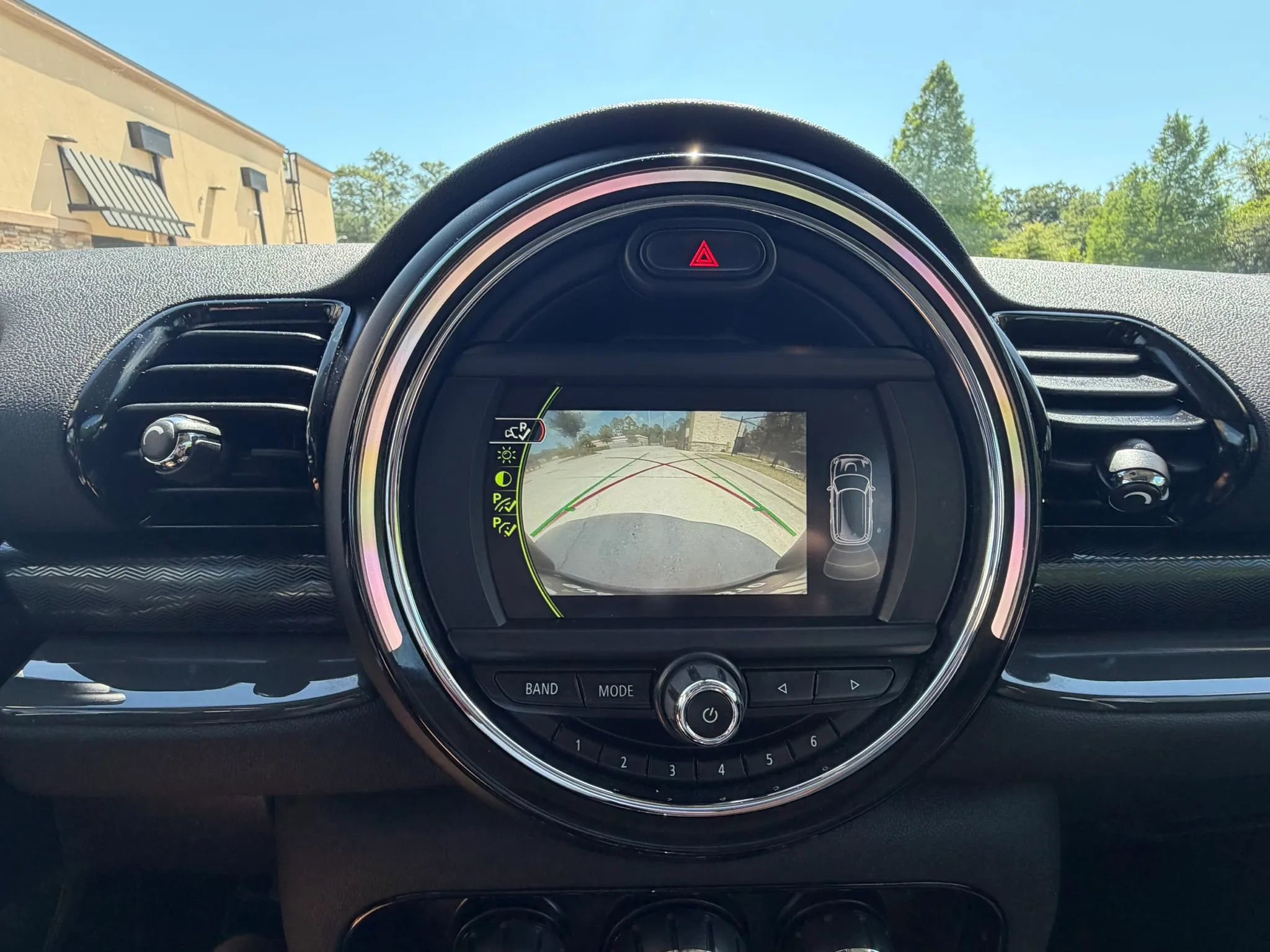 Used 2017 MINI Cooper Clubman ALL4 AWD/4WD image 22