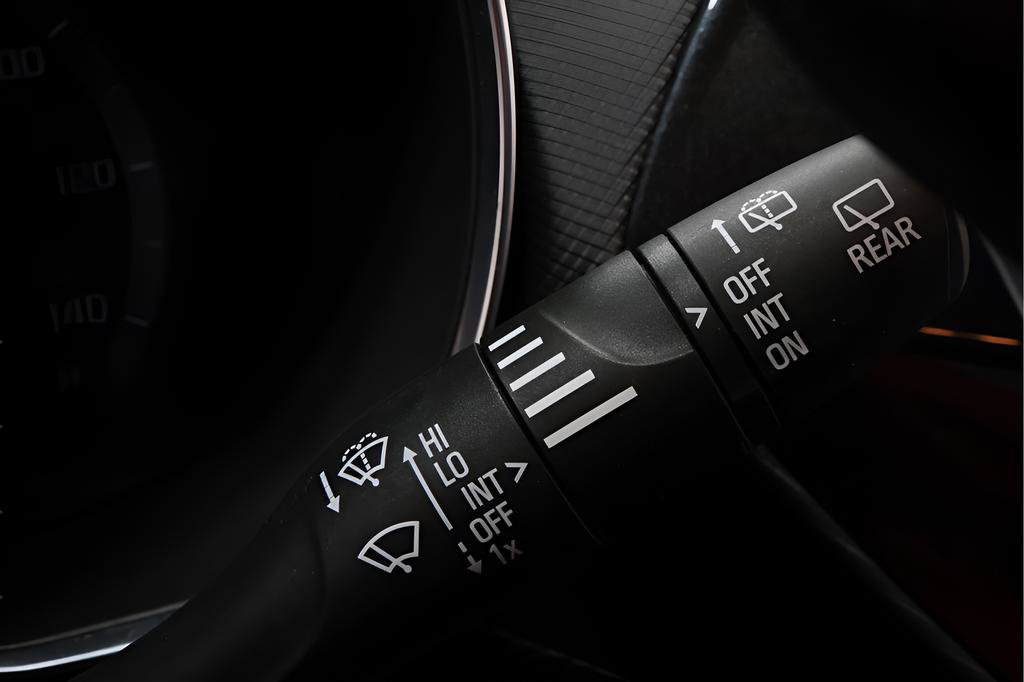 Used 2023 Chevrolet TrailBlazer LT w/ LPO, Blackout Package image 16